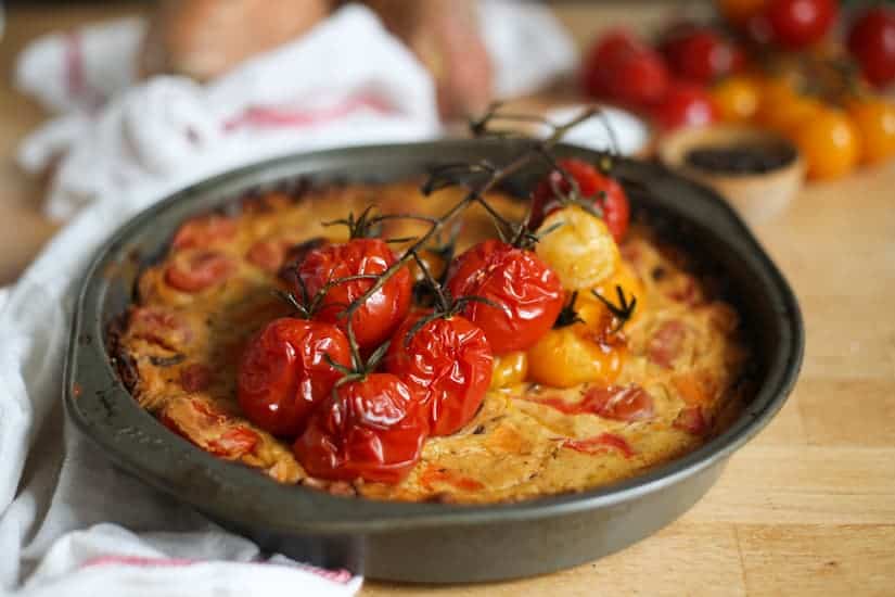Roasted pepper and tomato vegan quiche with sweet potato crust
