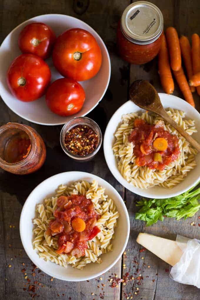 Chunky canned Italian tomato sauce